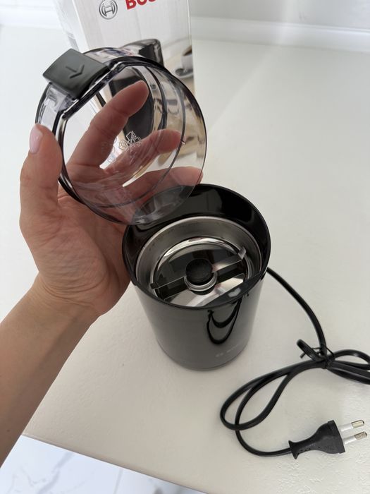 Нова кавомолка bosch