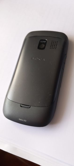 Telemóvel Nokia  praticamente novo