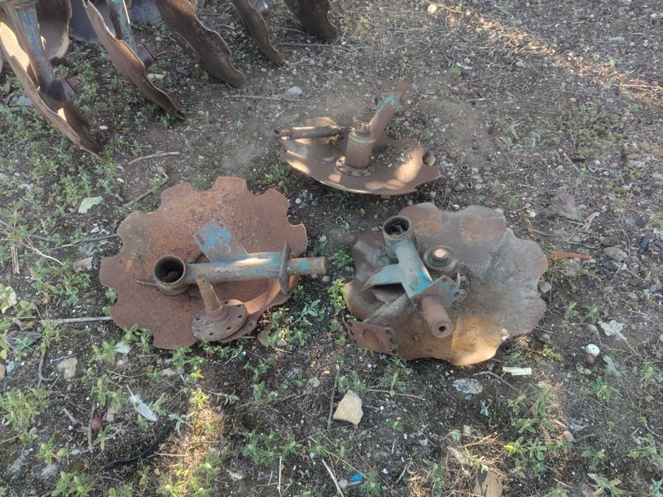 Продам дисковую борону АГД -2.4