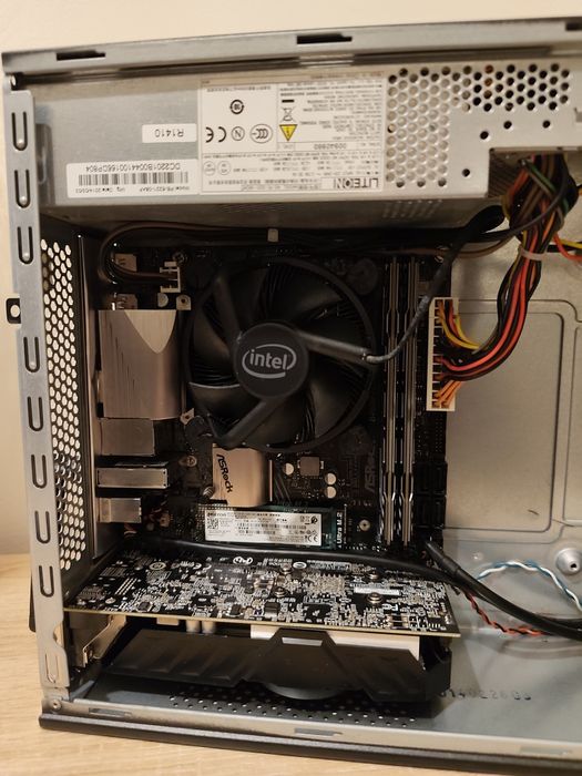 PC Mini Gaming / Media Center – Compacto e Silencioso