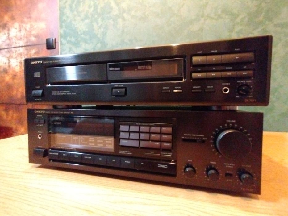 Zestaw Onkyo TX7530/DX7011