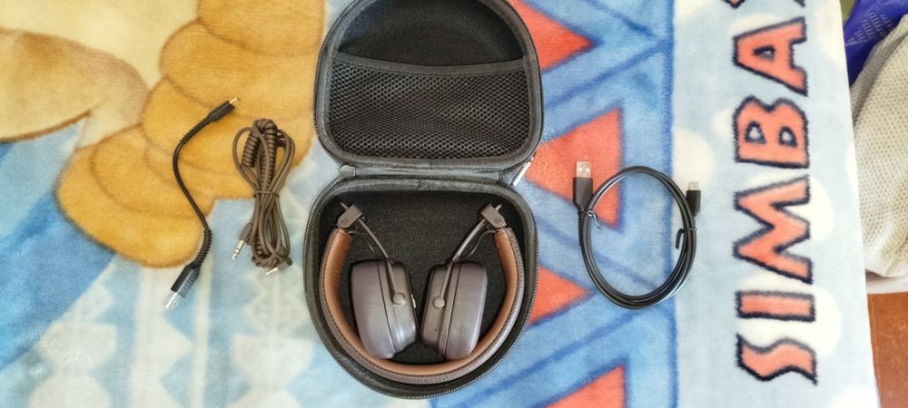 Продам оригинальные наушники marshal major |V в отличном состоянии.  Bluetooth 5.0 — АКБ до 80 часов работы