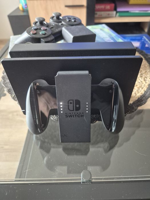 Uchwyt do JOY-CON charging grip // Nintendo Switch POLECAM