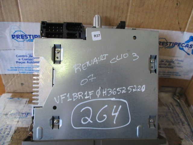 Rádio / auto-rádio RENAULT Clio III (BR0/1, CR0/1)