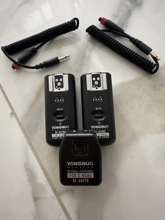 Радіосинхронізатор Yongnuo RF-600TX + 2 приймачі RF-602RX для спалаху