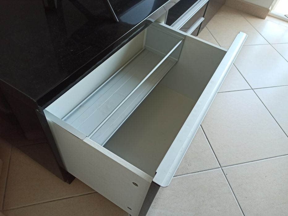 Móvel tv Ikea BESTÅ BURS