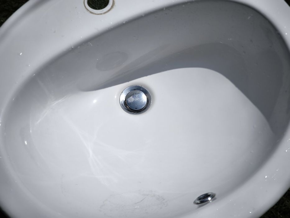 Lavatório de cerâmica Branco