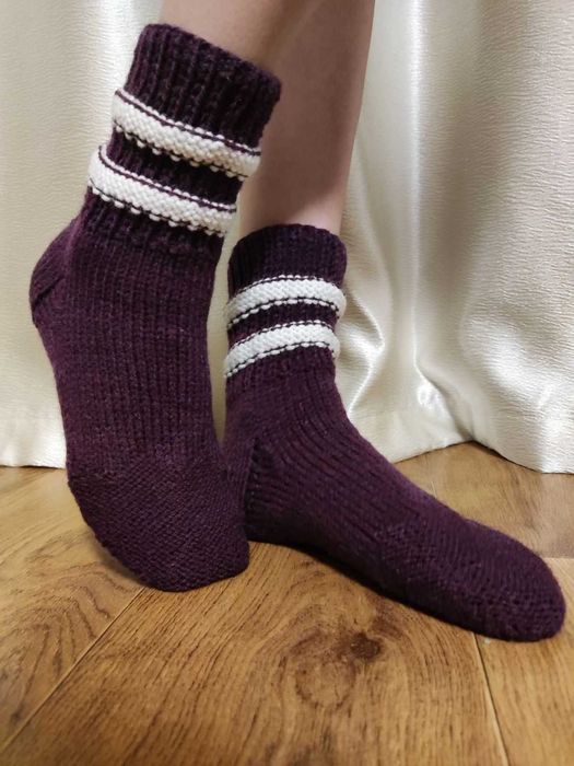 Вязаные носки, теплые