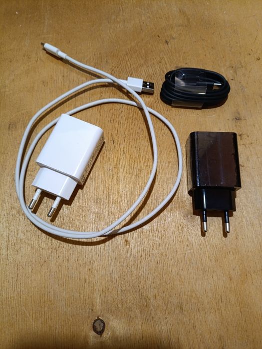 Зарядка для телефона.