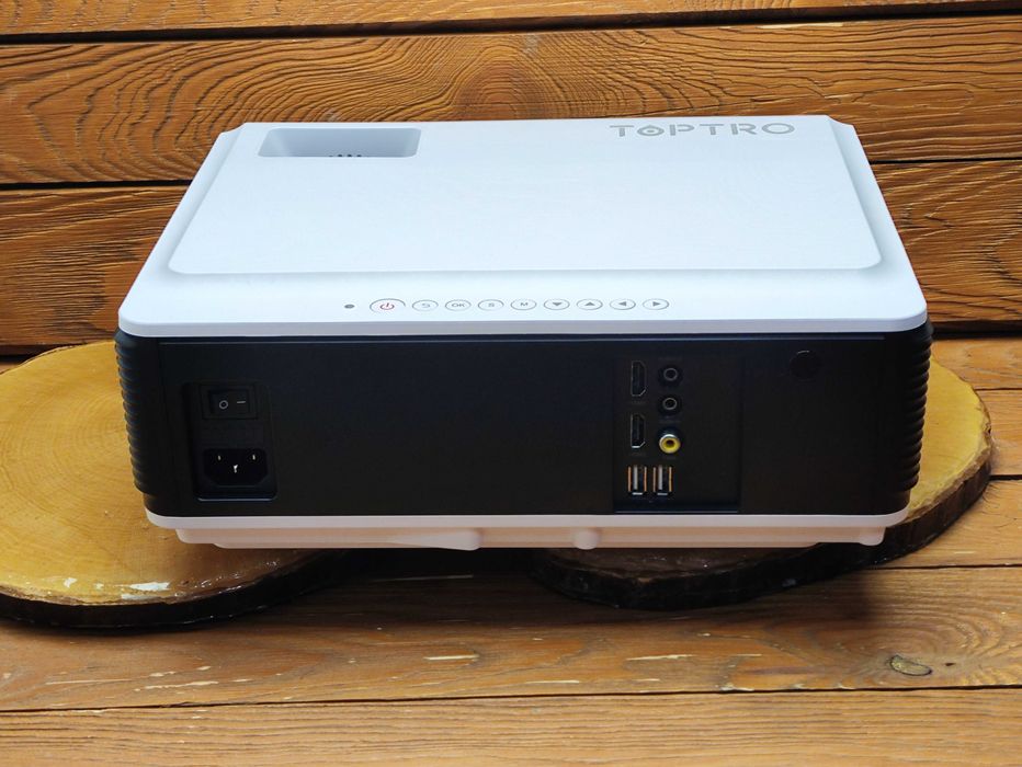 Projektor LED TOPTRO TR82 4K 300 Cali  7500lm WiFi Bluetooth PS5 Xbox