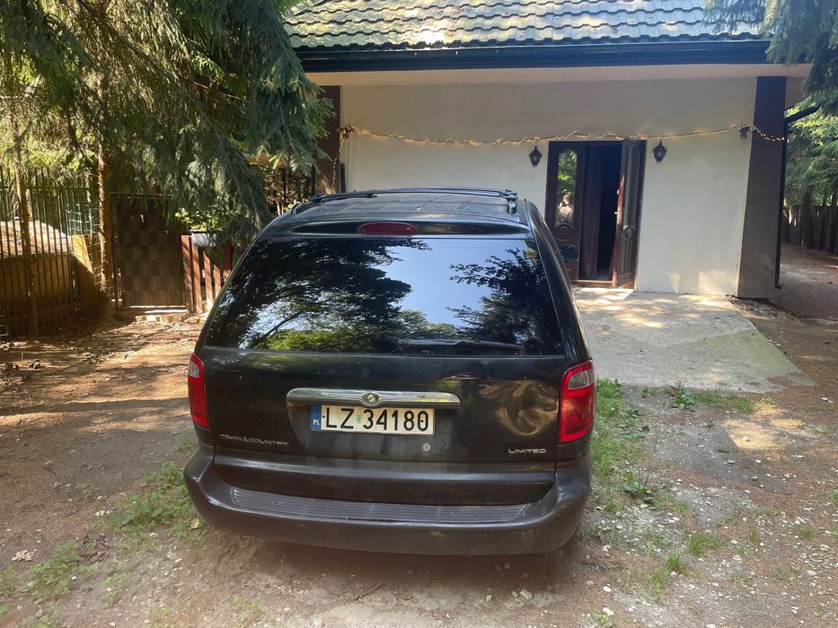 Chrysler Town&Country IV