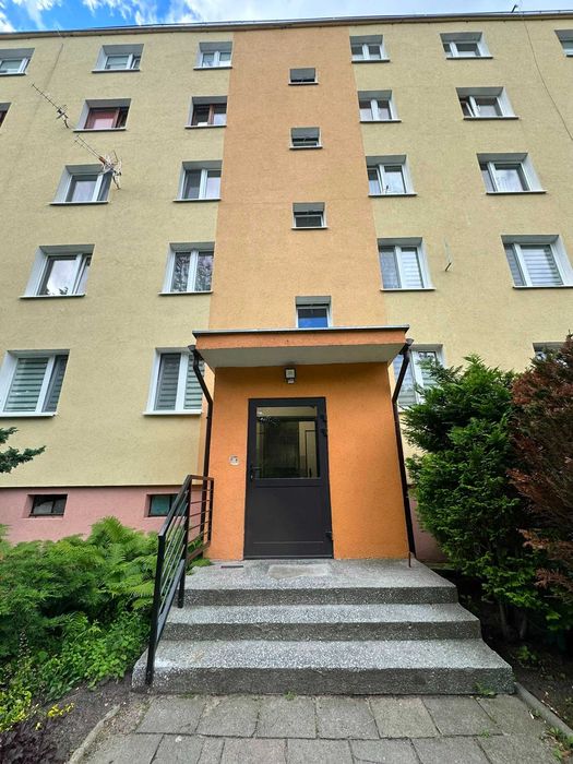 Przestronne 3-pokojowe mieszkanie 65,4m², 2 piętro, Chełmica-Cukrownia gm. Fabianki