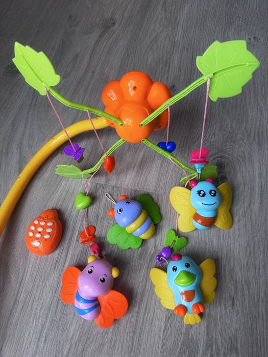 Мобіль на дитяче ліжечко