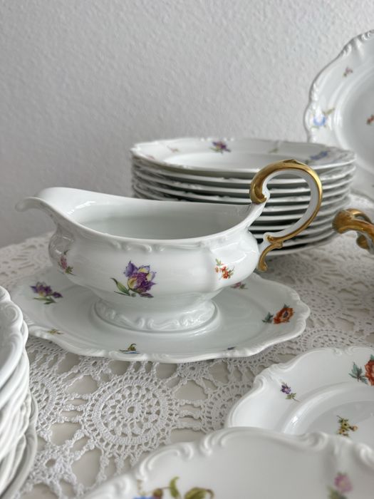 Duży serwis obiadowy Rosenthal Pompadour na 12 osób
