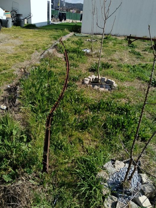 Bancas em ferro de ramadas