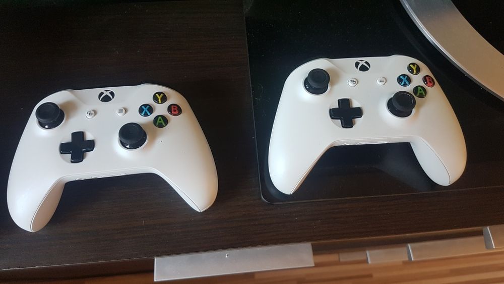 Xbox One S GTA 5 Forza 5 Fortnite Farming 25 Minecraft Crash 4 Call of