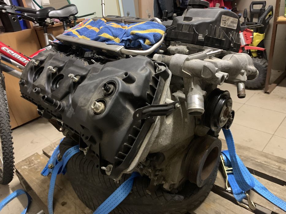 Двигатель Ford 3.7 на запчасти