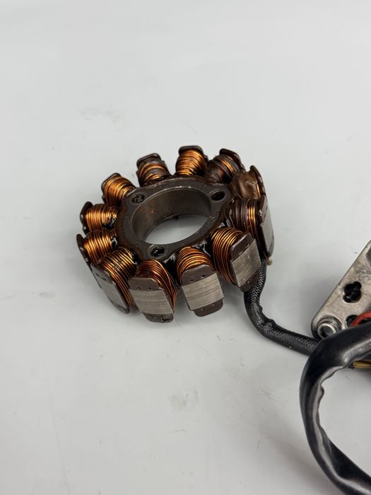 Stator Stojan Alternator Iskrownik SUZUKI RMZ250 R 10-18