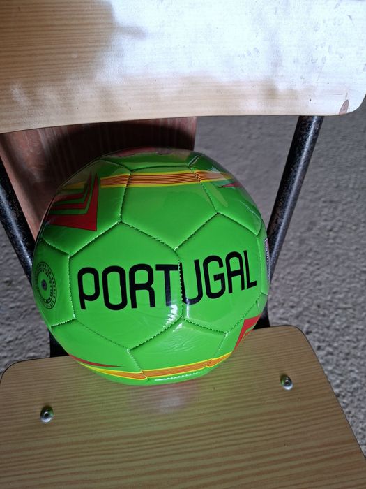 Bola de futebol nova