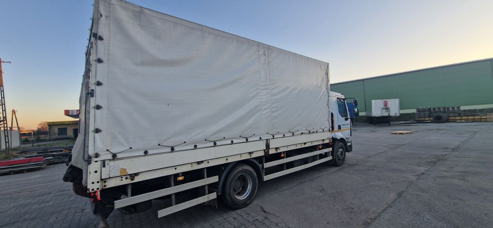 Renault Midlum skrzynia  plandeka winda
