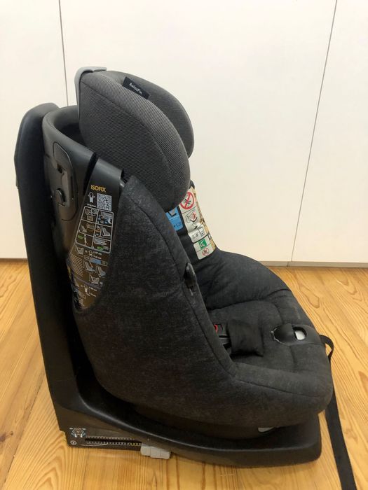 Bebe Confort Axiss Fix Nomad Black