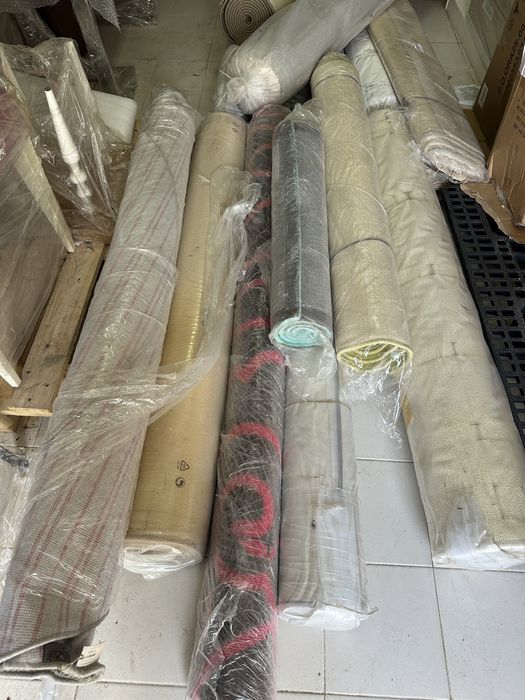 Lote de 16 carpetes novas