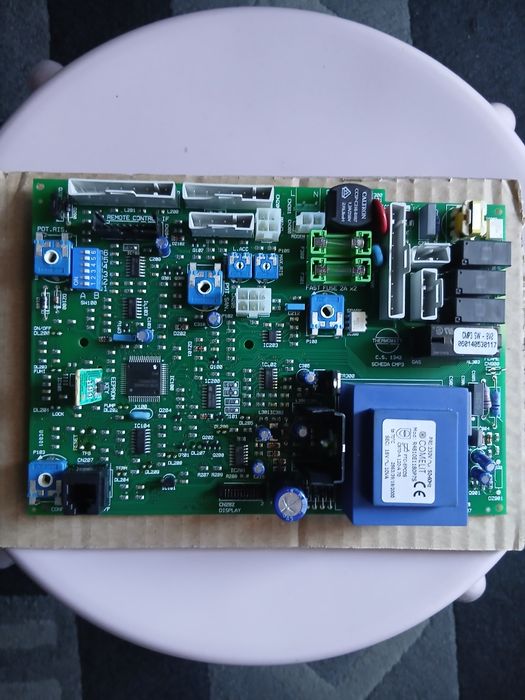Placa electrónica  caldeira Ariston