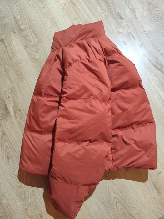 Пуховик Uniqlo размер L