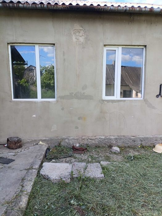 Продам будинок в Подільську,не далеко від центру, поруч 1 школа ,базар