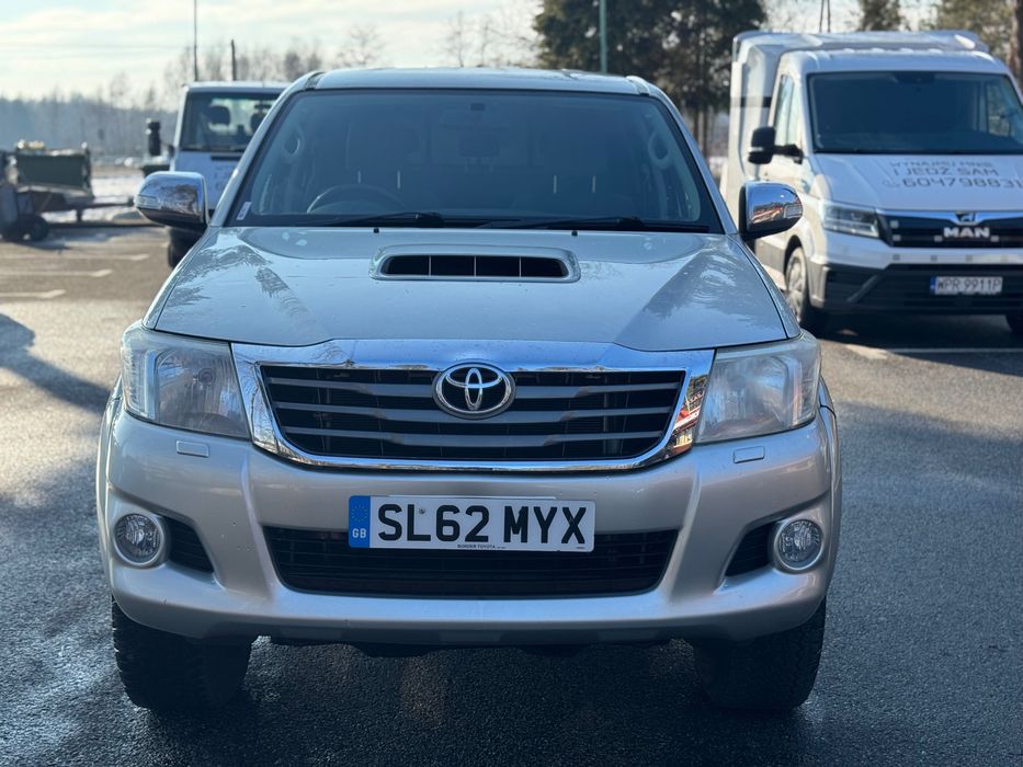 Toyota hilux 2012 rok 3.0D Anglik pick-up