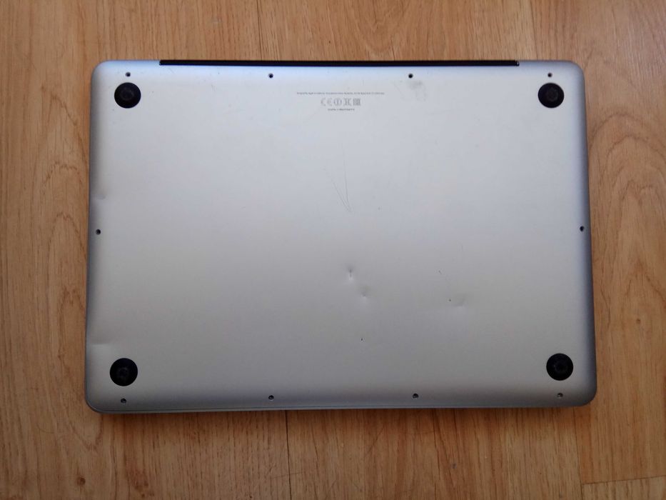 MacBook Pro 13 А1278 - Mid 2012/ 3 години батарея по запчастинам