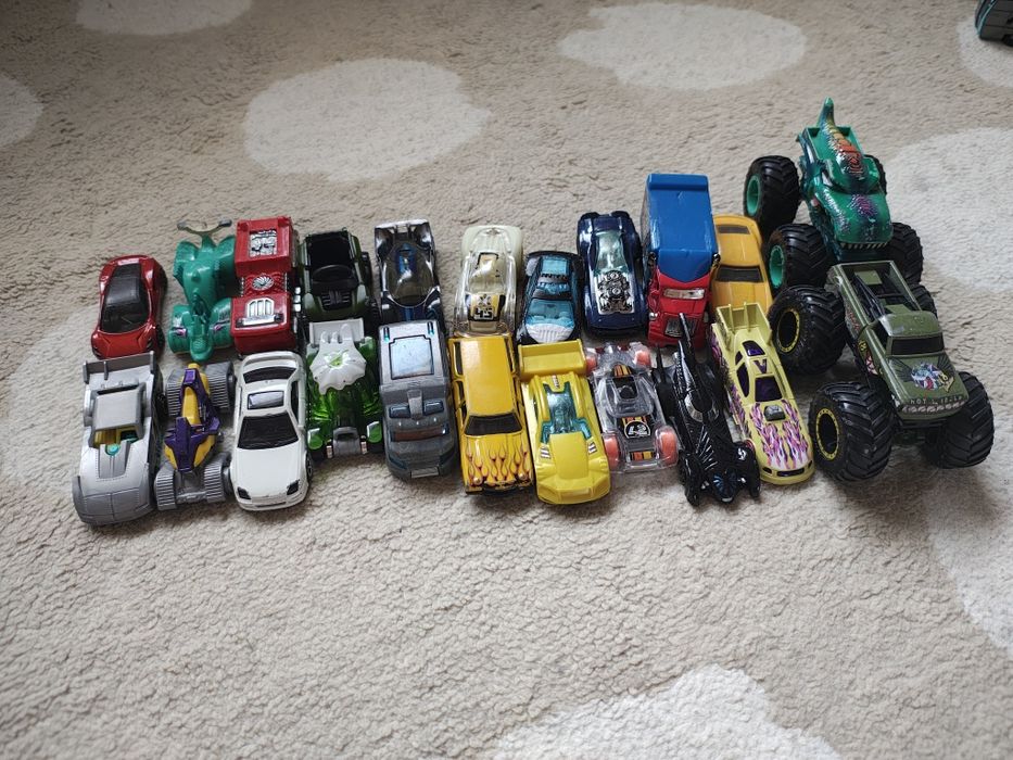 Zestaw hot wheels