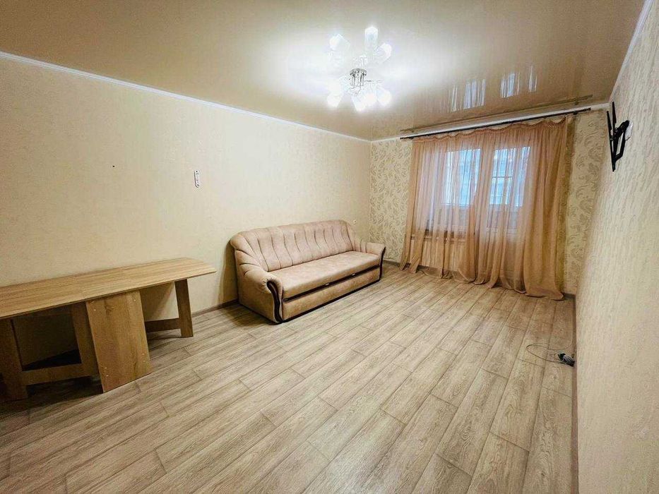 Оренда 3-кімнатна квартира + паркомісце