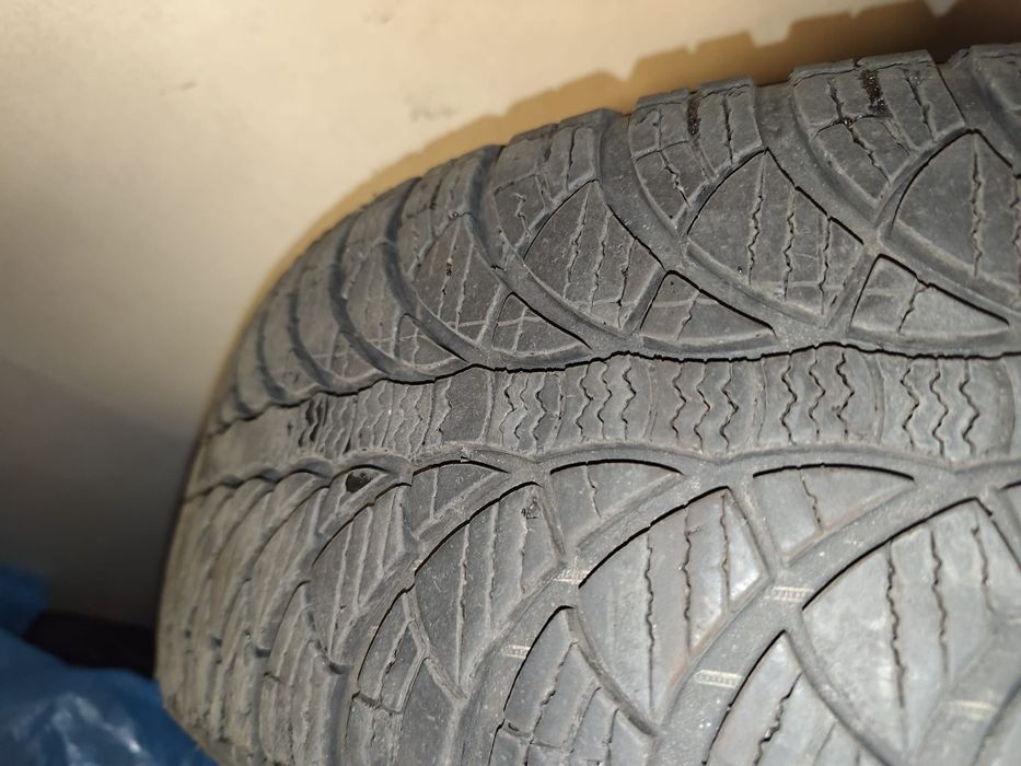 Felgi stalowe R15 z oponami