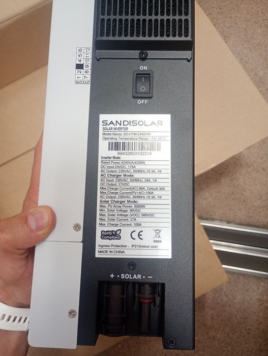 Гібридний інвертор 24в Sandisolar SD-HYM-2442HW 4.2kW wifi