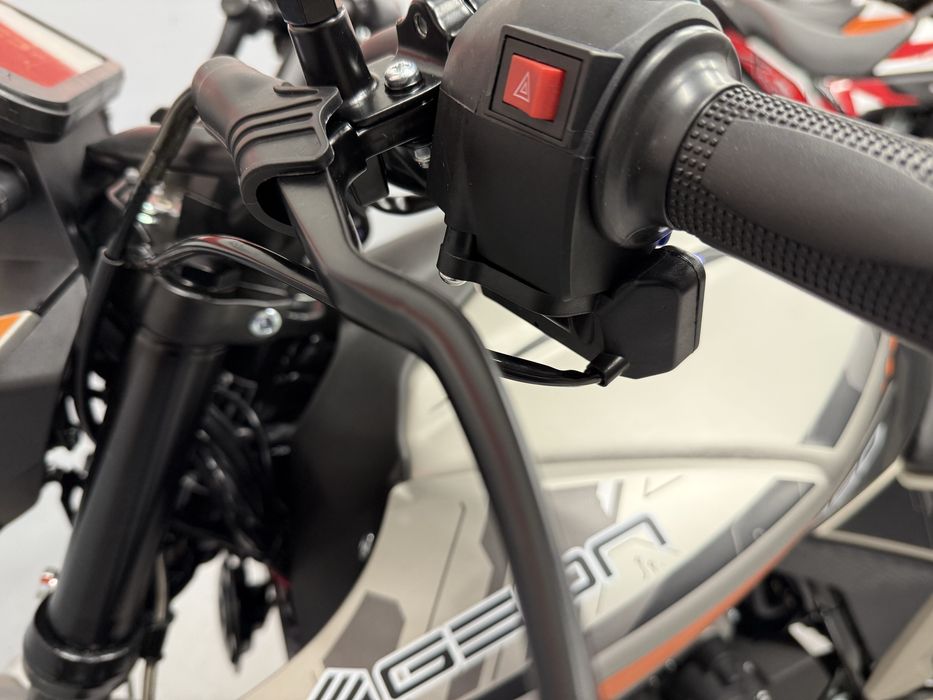 Мотоцикл GEON CR6R EVO 250