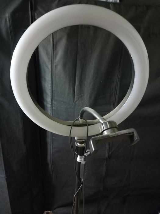Lampa pierścieniowe LED