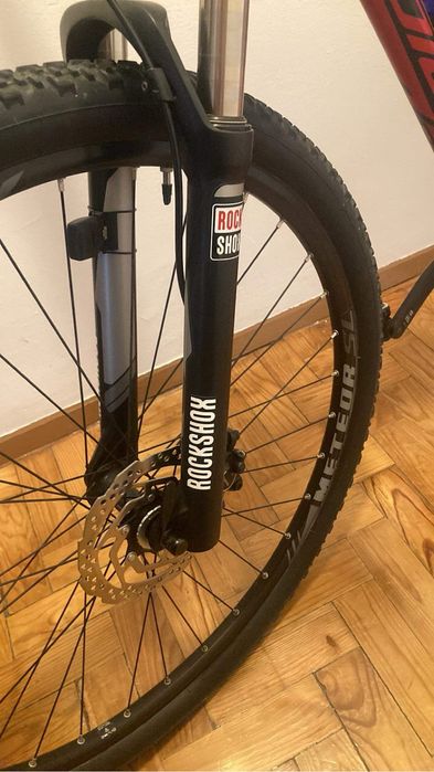 Colluer pragma roda 29