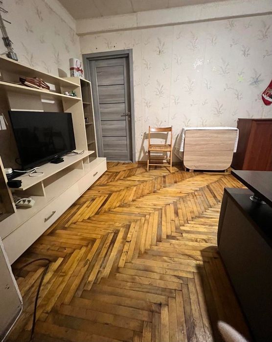 2 кімнатна квартира у центрі