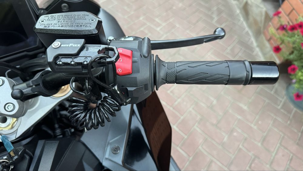 Suzuki GSX-S1000GT 2022 рік Сузуки