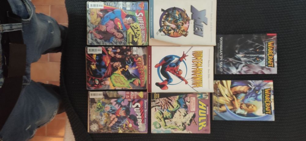 Varias bds marvel DC e world of warcraft