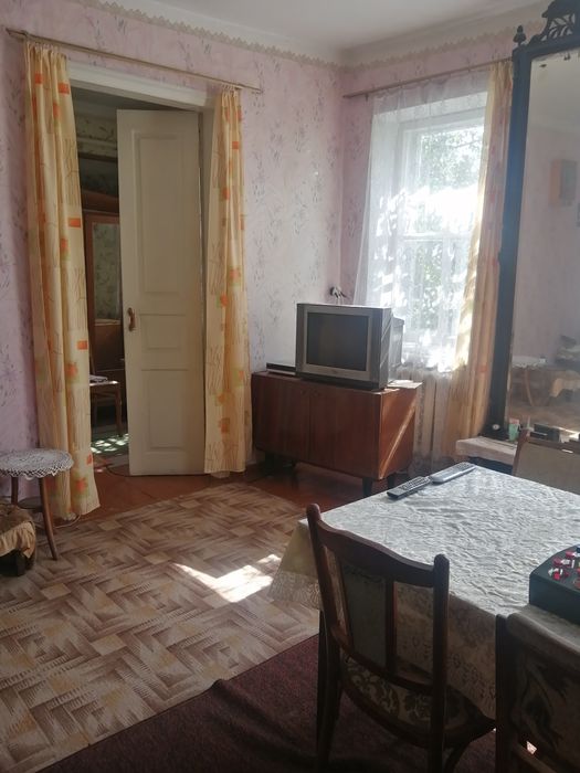 Продам будинок в с. Гуты (Богодухів 10 км)