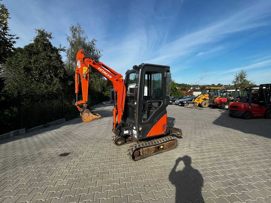 Koparka gąsienicowa Hitachi ZX17U-2CLR