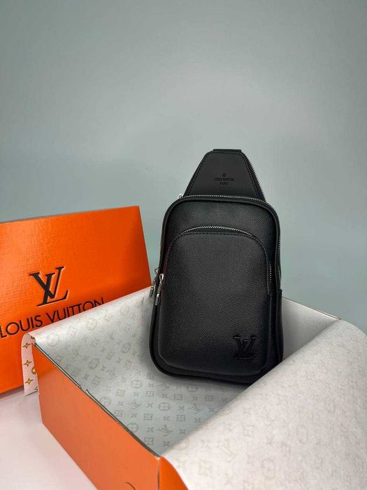 Чоловіча сумка-слінг Louis Vuitton Луї Вітон сумка LV через плече