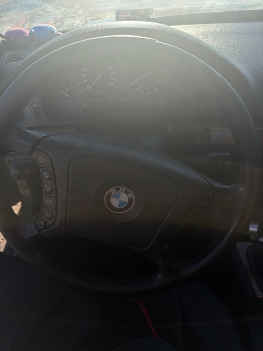 Vendo Bmw e39 520i
