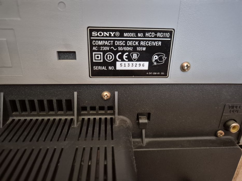 Wieża Sony MHC-RG110 kolumny głośniki