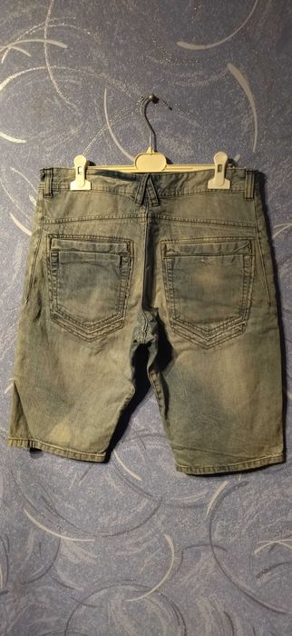 Мужские шорты р.30