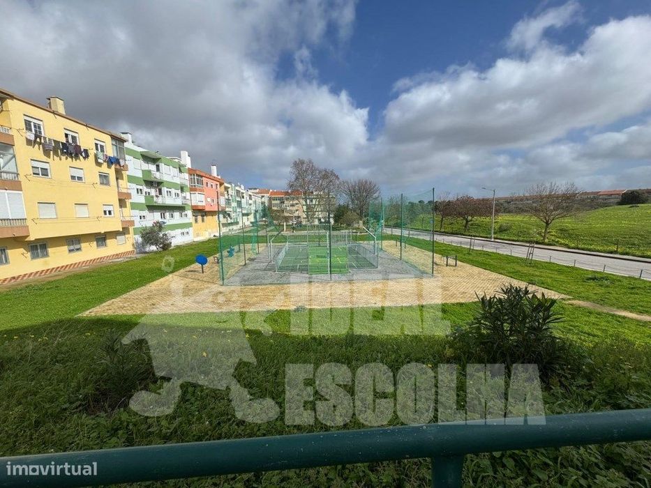 T2 Para Venda Em Paio Pires .