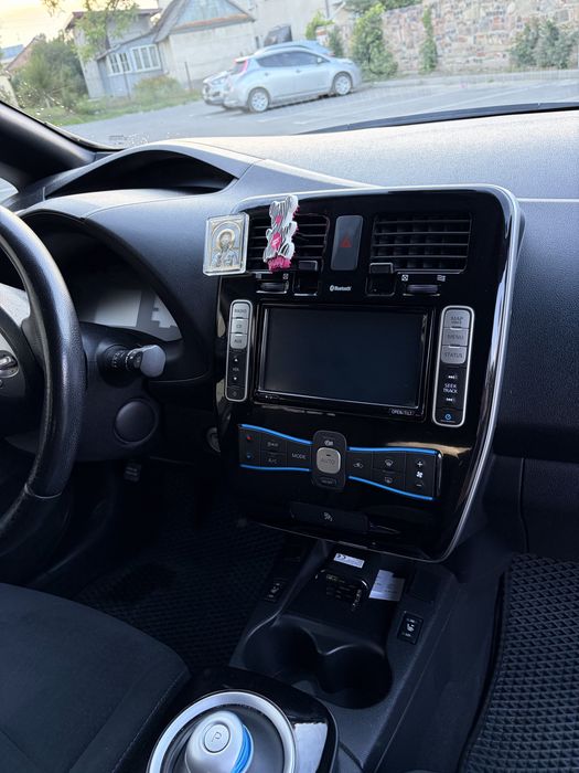 Nissan Leaf 30 kwh