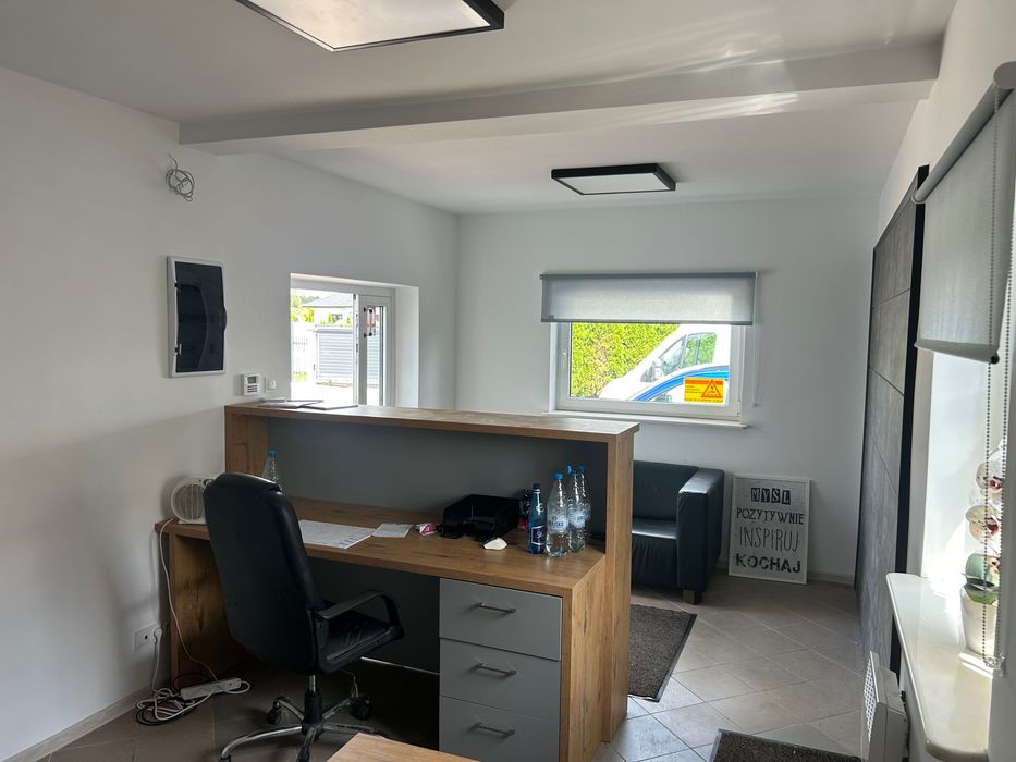 Wynajmę plac  z budynkami ogrodzone monitoring alarm